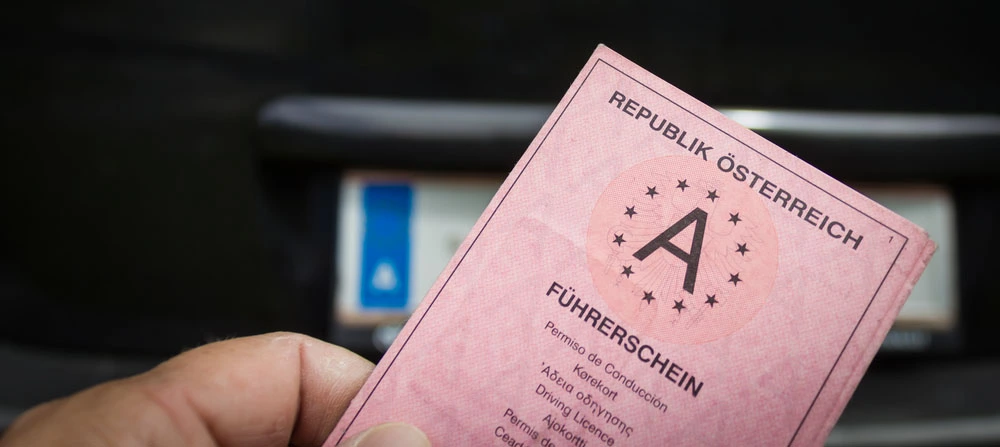 Wann kann der Führerschein in Österreich abgenommen werden – Gründe für den Entzug der Lenkberechtigung