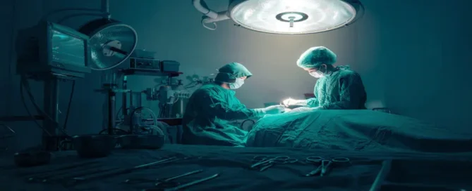 Wann liegt ein Behandlungsfehler durch einen Arzt in Österreich vor – Verstoß gegen medizinische Standards und ärztliche Sorgfaltspflichten