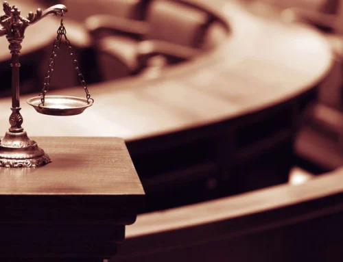 Welche Strafe droht nach dem Verbotsgesetz?